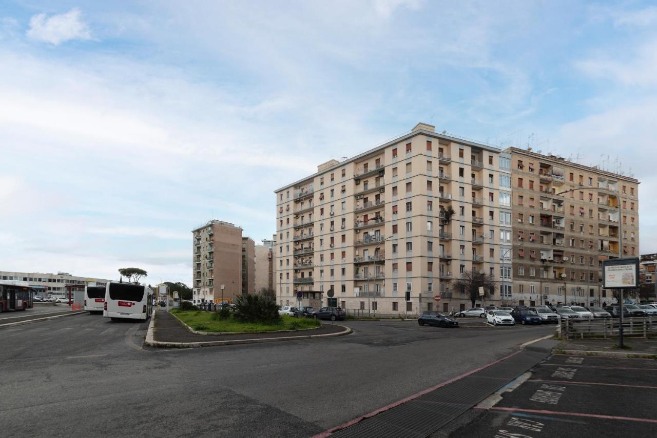 Sunny Apartment Piramide Рим Экстерьер фото