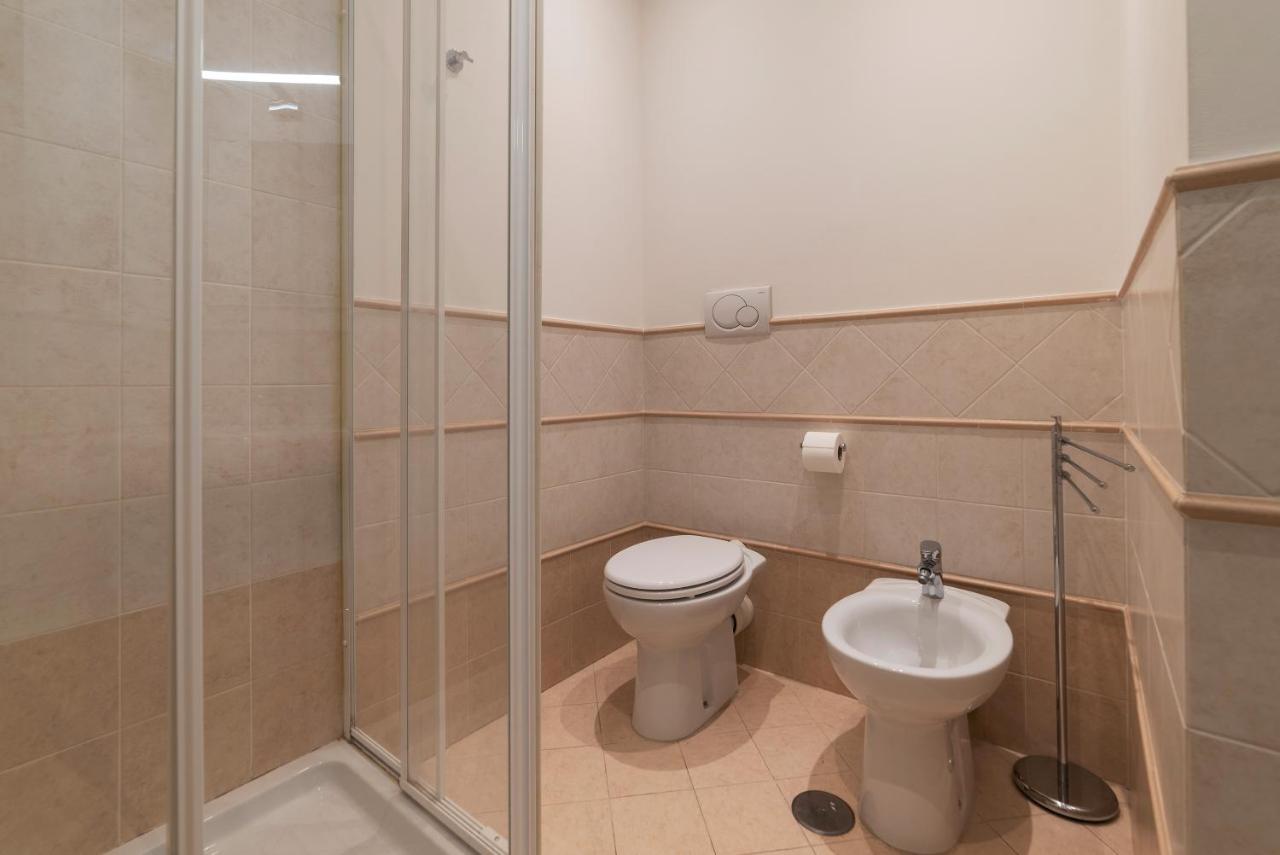 Sunny Apartment Piramide Рим Экстерьер фото